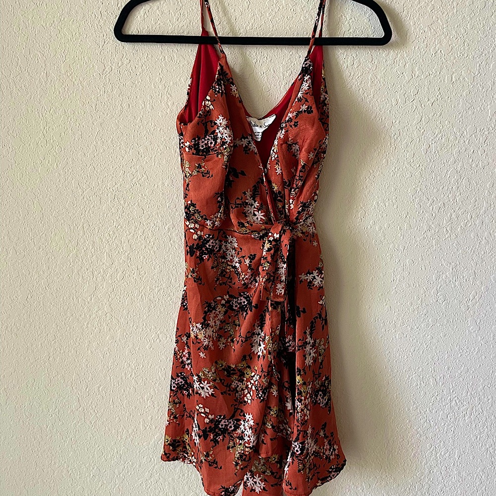 Sadie & Sage - Floral Mini Dress, Small
